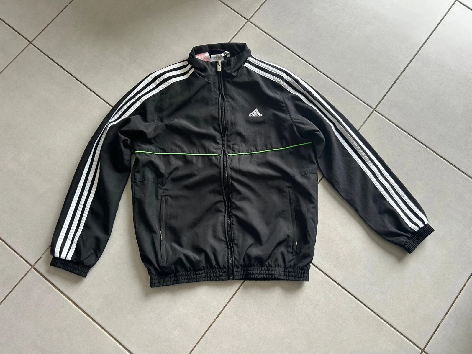 Veste jogging Adidas noire 12 ans